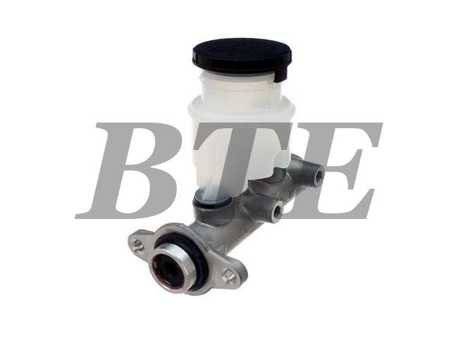 Brake Master Cylinder:8-97038-250-0
