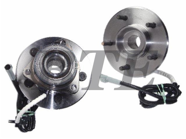 Wheel Hub Bearing:F65W-1104AA